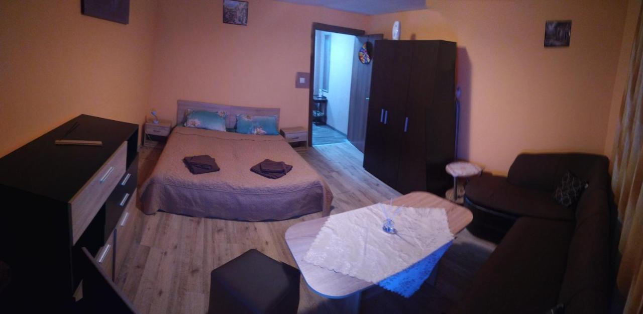 Apartament Edelvais Varna Exterior photo
