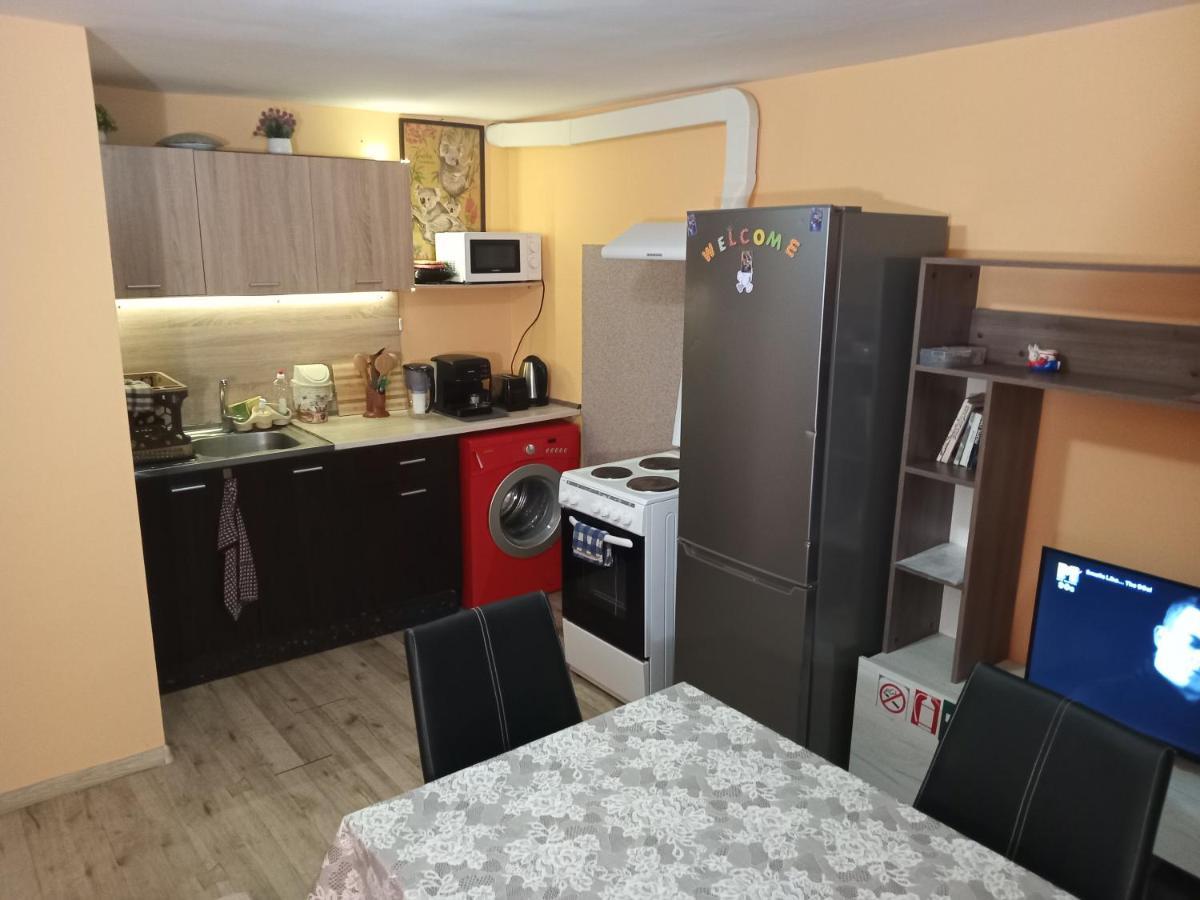 Apartament Edelvais Varna Exterior photo